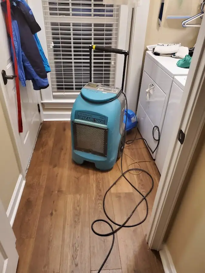 Commercial dehumidifier deployed for Flood Damage Cleanup in Columbus